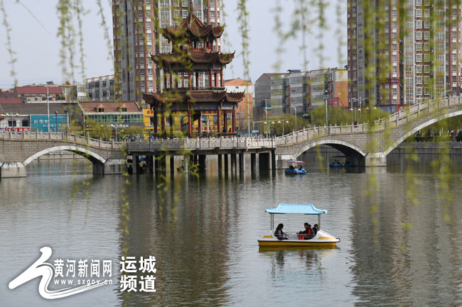 闻喜西湖公园迎来了游客